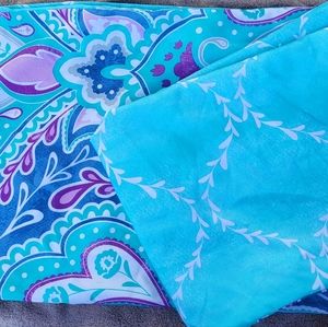 Blue floral pillow cases, 20x26 inch, your/zone